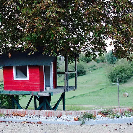 Cascina Castagneto 4*