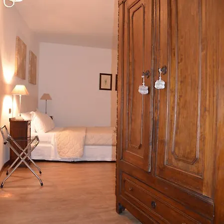 Отель Cascina Castagneto