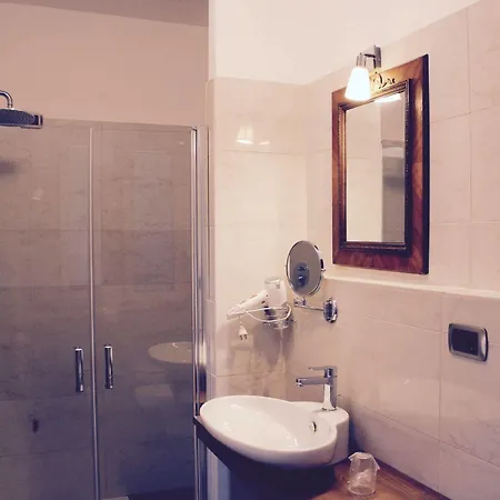 Cascina Castagneto Hotel 4*