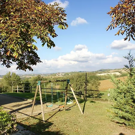 Cascina Castagneto Hotel Castell'Alfero
