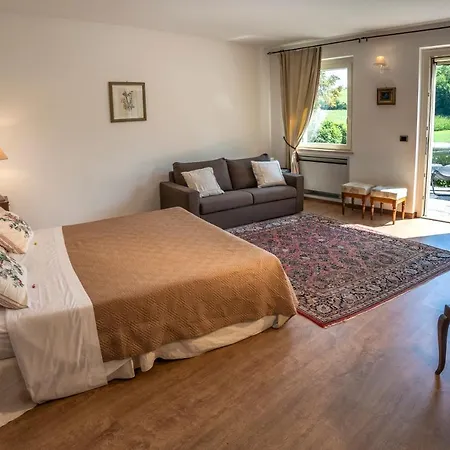 Отель Cascina Castagneto 4*